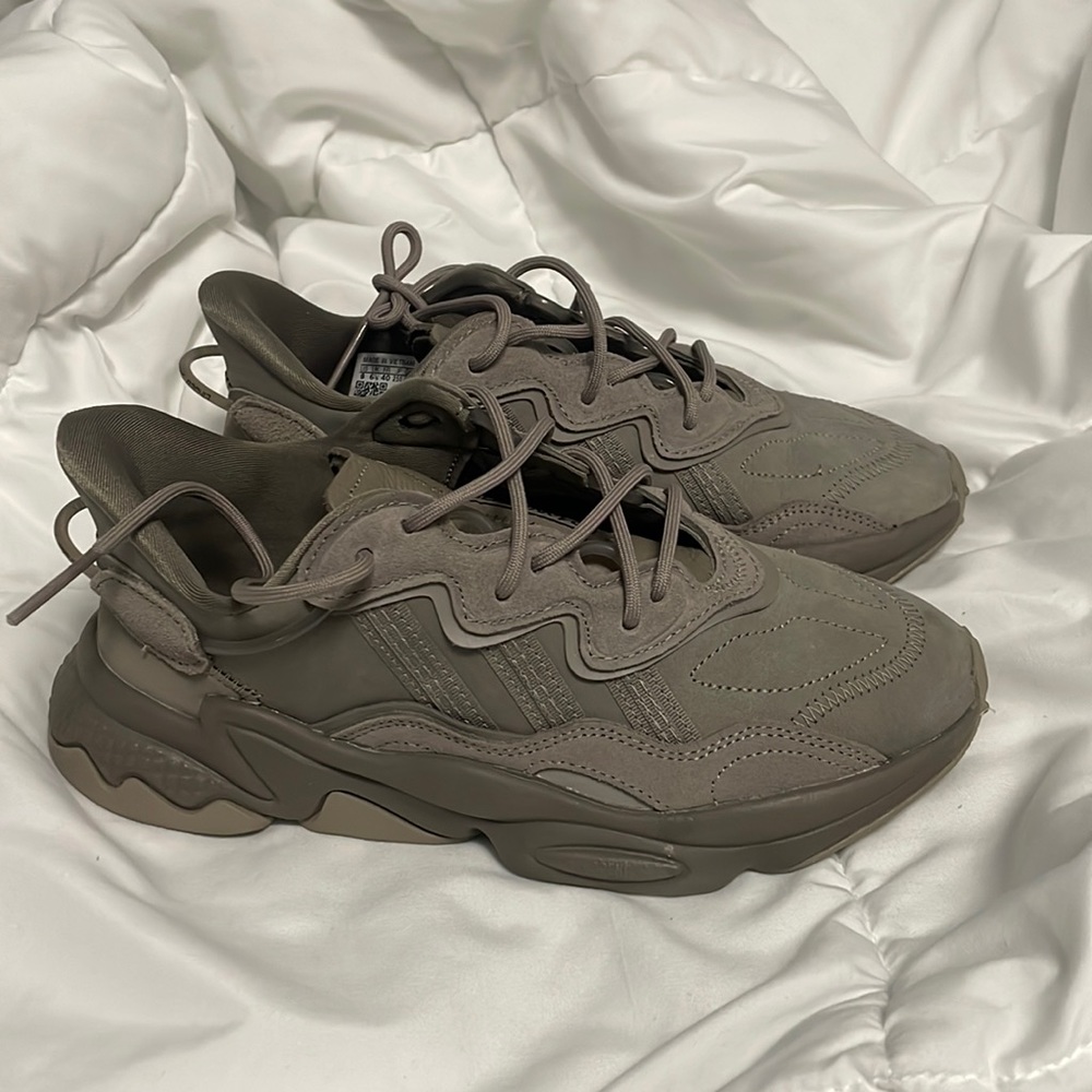 Adidas ozweego
